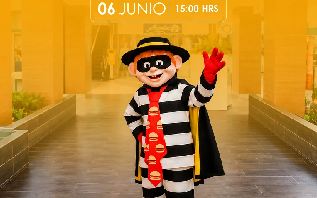 Recorrido de personajes junto a Mcdonald´s